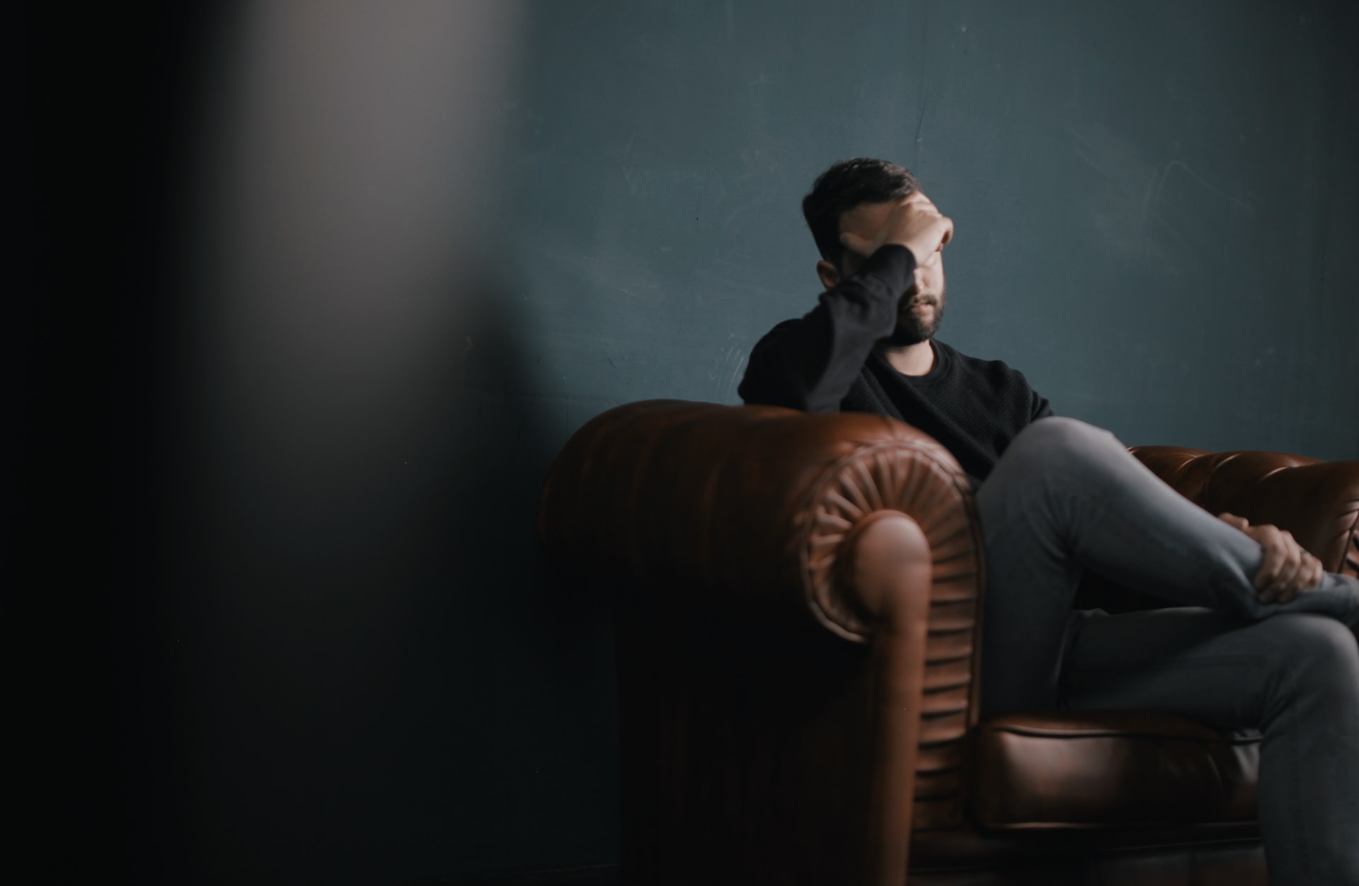 nik-shuliahin-BuNWp1bL0nc-unsplash Décès à domicile que faire